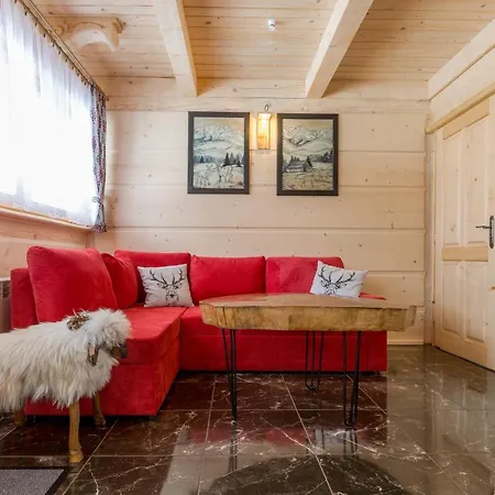 U Magdy * זקופאנה